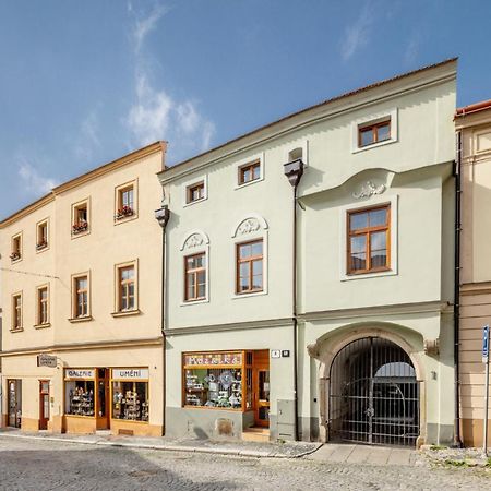 Wine & Bike City Tower Apartments Znojmo Buitenkant foto